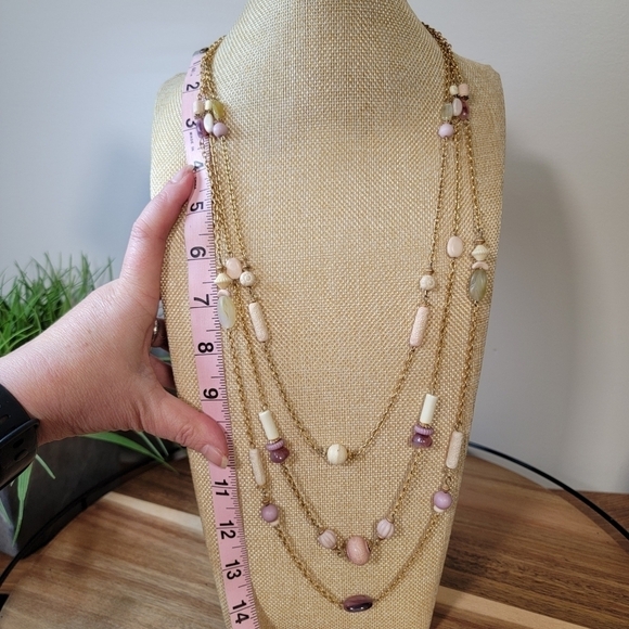 Long layered three stand necklace pink and cream beads on gold tone chains - Picture 4 of 13